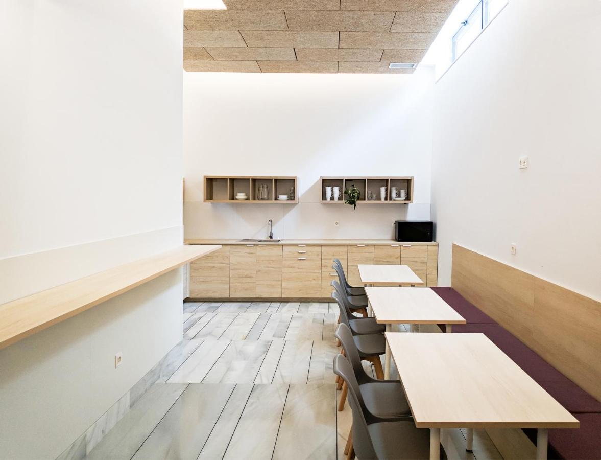 Broz Hostel Γρανάδα Εξωτερικό φωτογραφία