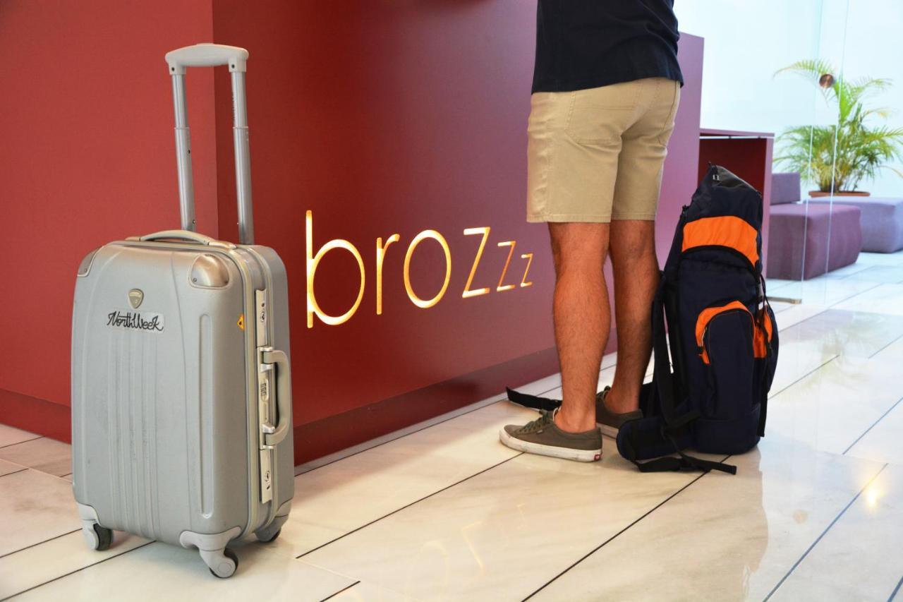 Broz Hostel Γρανάδα Εξωτερικό φωτογραφία