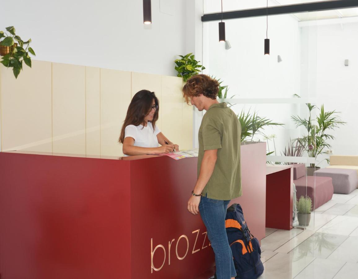 Broz Hostel Γρανάδα Εξωτερικό φωτογραφία